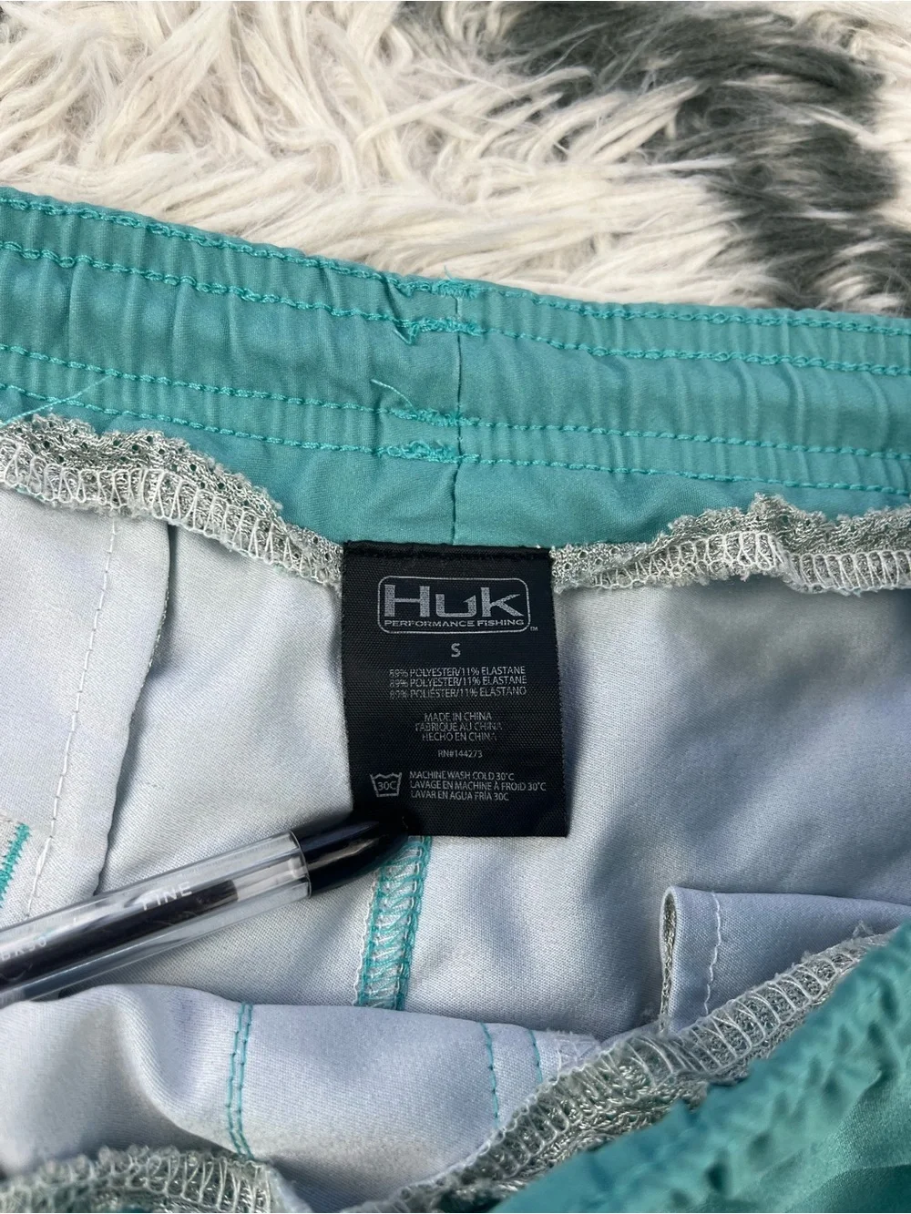 HUK Men’s Blue Swim Trunk Volley Performance Fishing Salt Dye Size Small